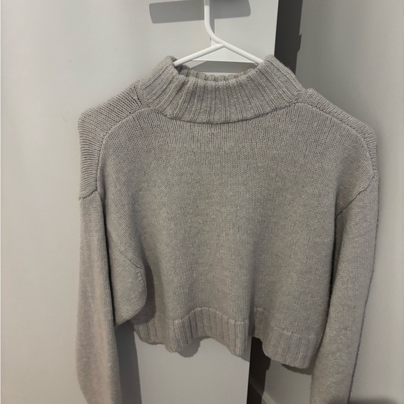 Gray Women's Sweater - Picture 3 of 3